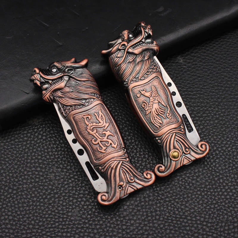 Antique Dragon Head Relief Windproof Butane Lighter - Image 4