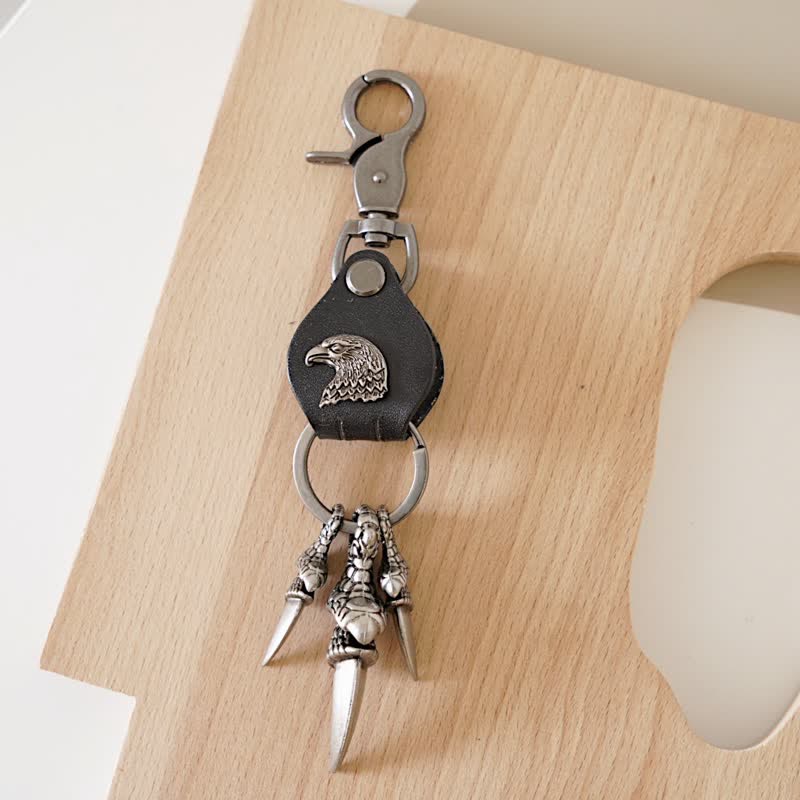 Eagle Claw Gothic Pendant Leather Keychain - Image 2