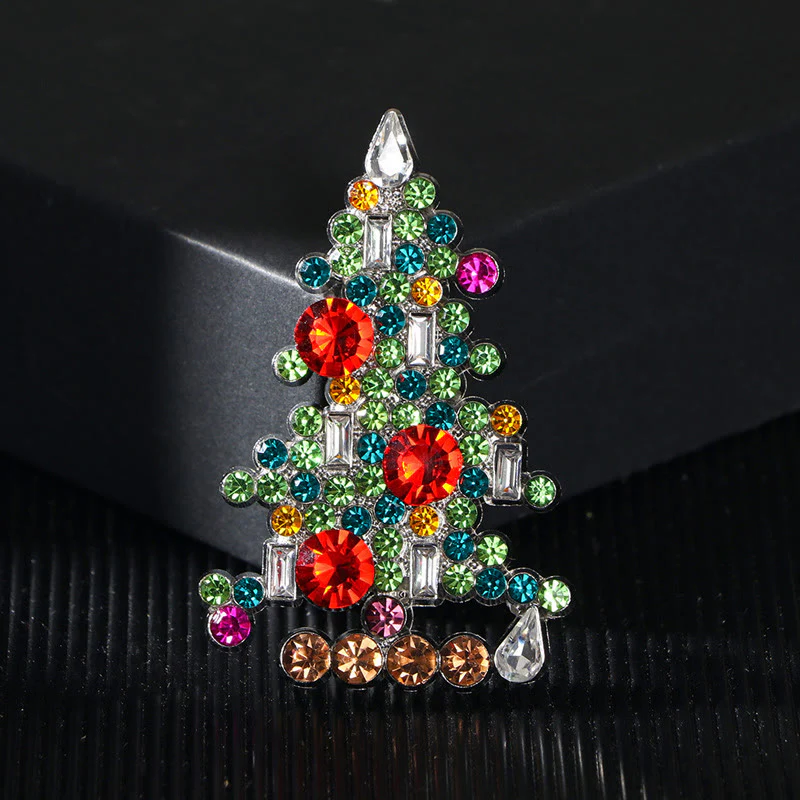 Exquisite Diamond Studded Christmas Tree Brooch