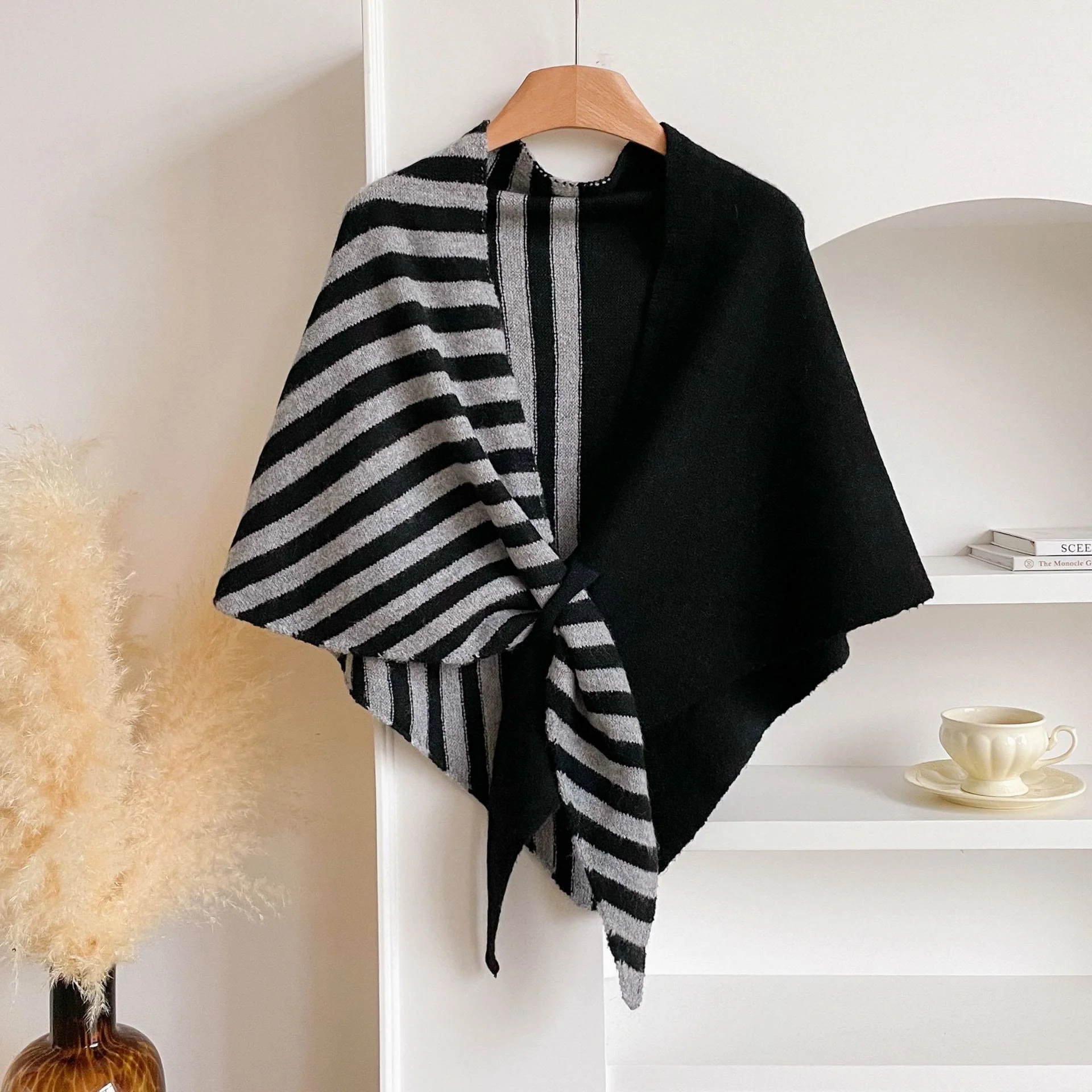 Fashionable Winter Striped Color Blocking Women's Triangle Shawl Scarf - Image 3