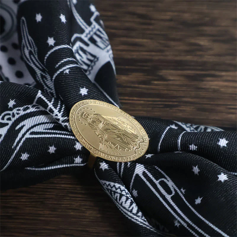 Hexagram Star Buckle Black And White Stars Patterned Pocket Square - Image 6