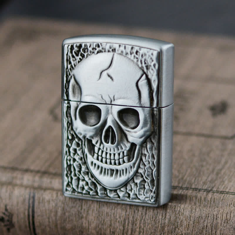 Large Skull Head Design Refillable Butane Lighter - Image 10