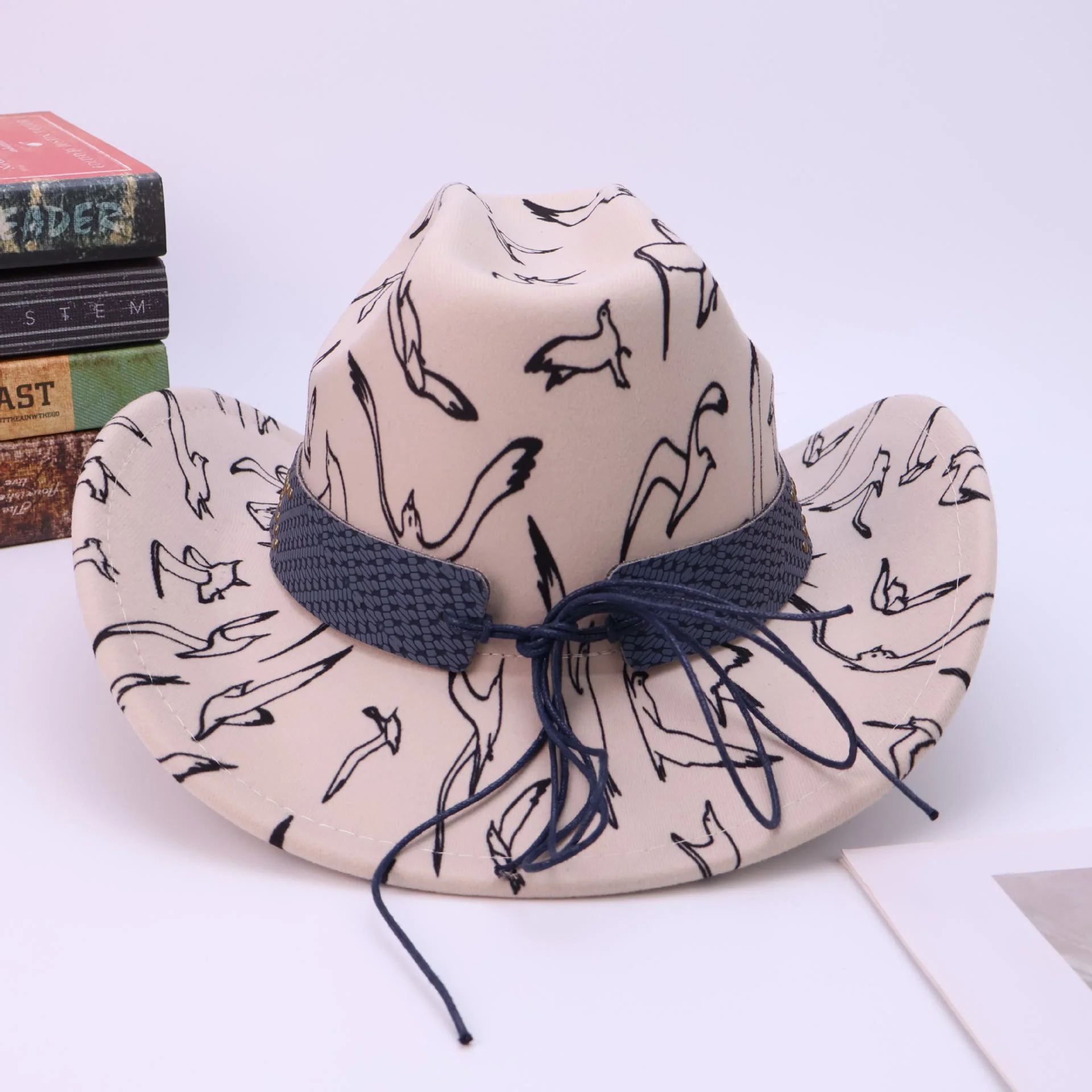 Men's Brass Bull Head Belt Bird Print Cowboy Hat - Image 6