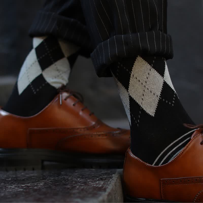 Men's British Plaid Patterned Cotton Socks - Image 4