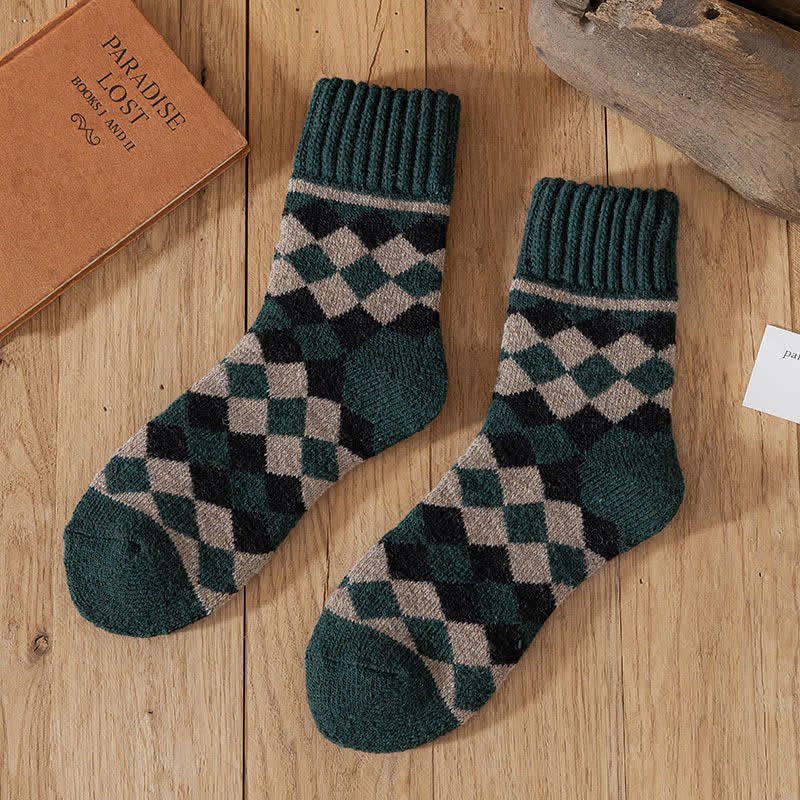 Men's Characteristic Plaid Pattern Winter Crew Socks - Image 7