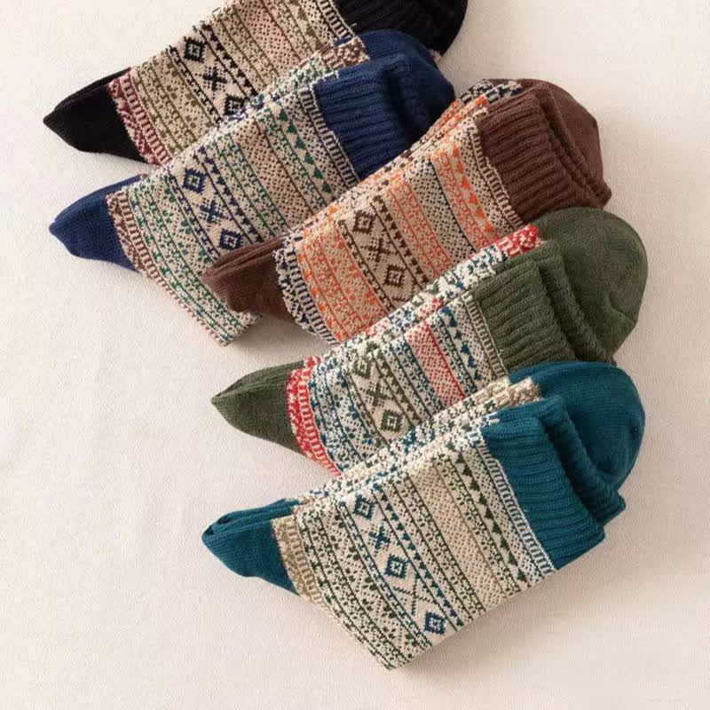 Men's Ethnic Style  Small Diamond Pattern Crew Socks - Image 4