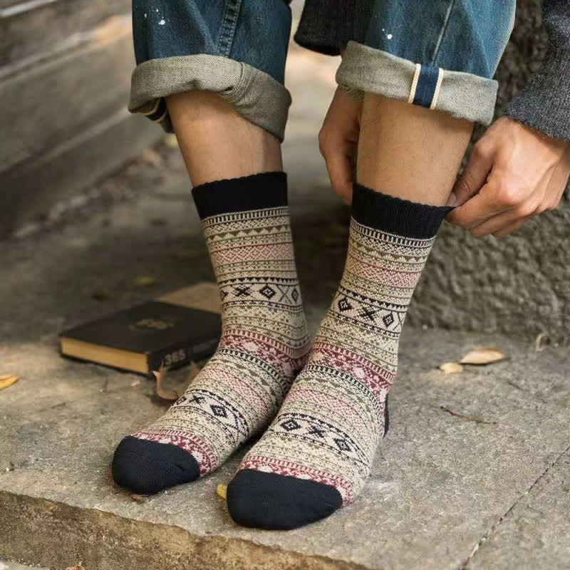Men's Ethnic Style  Small Diamond Pattern Crew Socks - Image 7