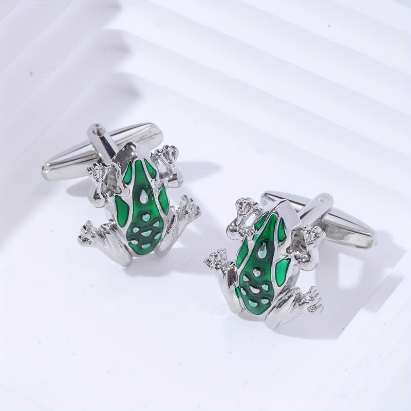 Men's Green Enamel Tree Frog Cufflinks - Image 6