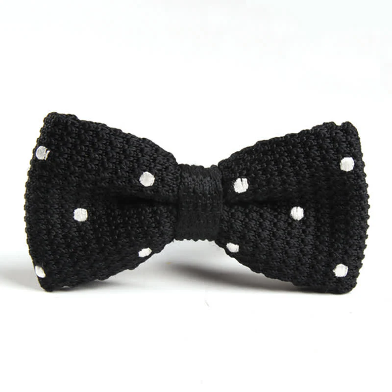 Men's Lively Polka Dotted Knitted Bow Tie - Image 2