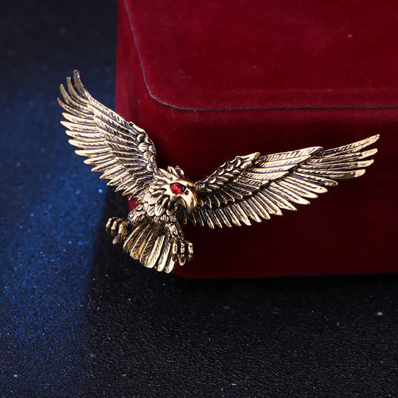 Men's Retro Soaring Bald Hawk Brooch - Image 3