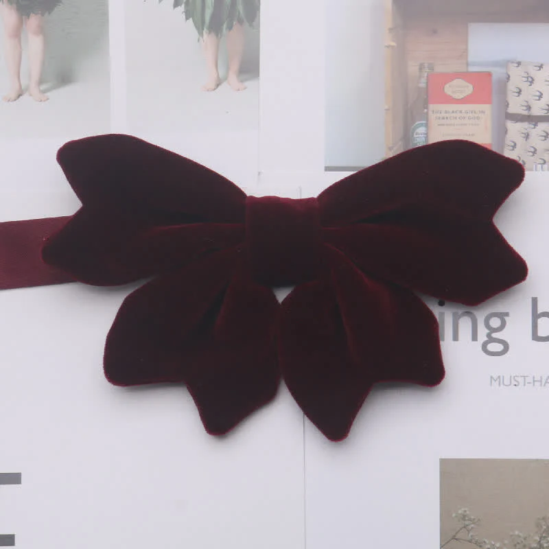 Men's Retro Velvet Unique Butterfly Knot Bow Tie - Image 6