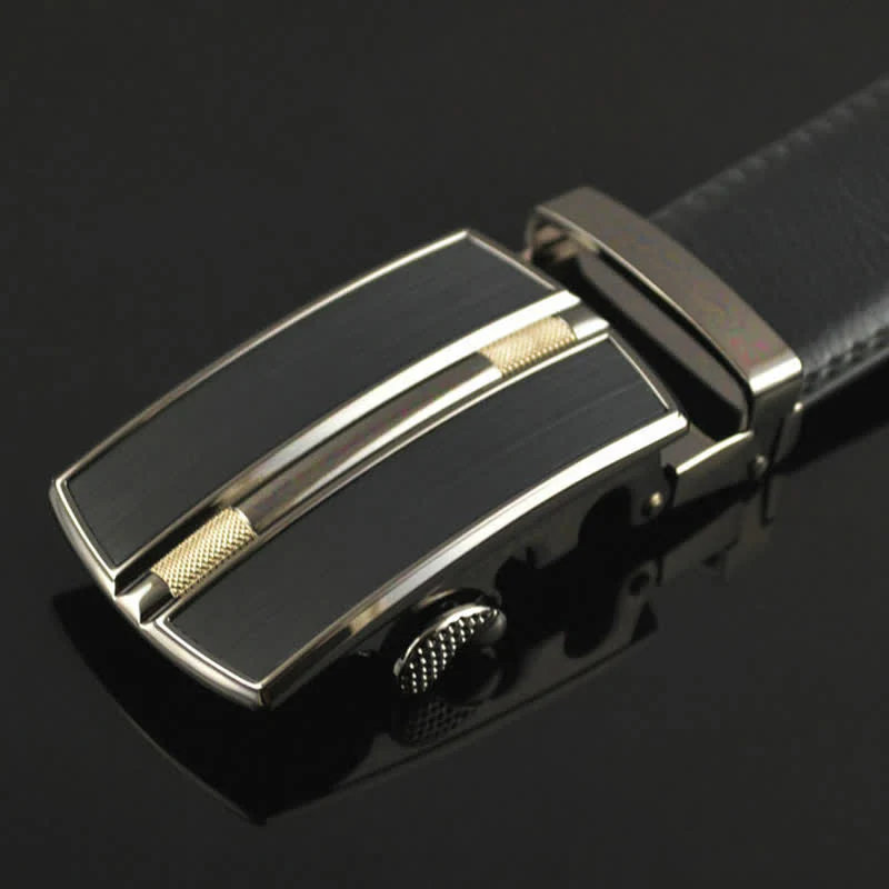Men's Simple Hollow Automatic Buckle Leather Belt - Image 4