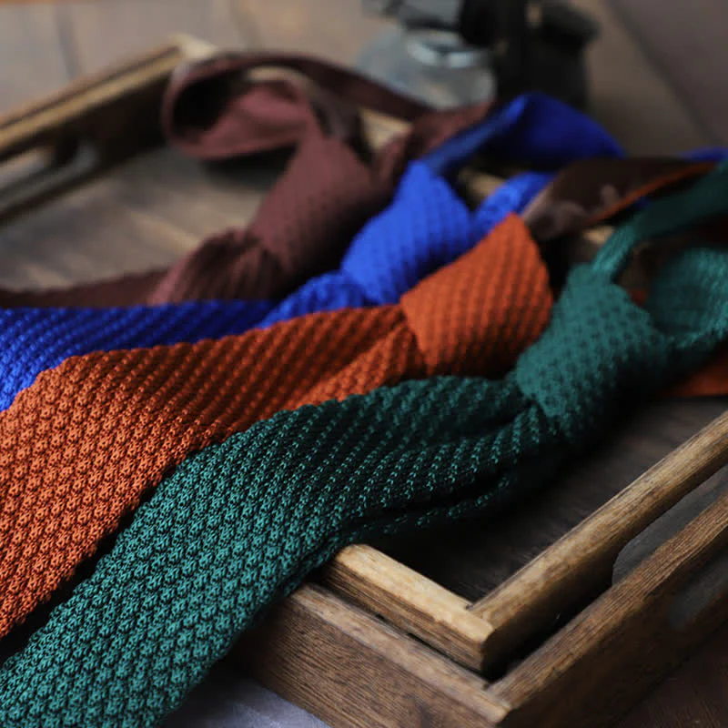Men's Solid Color Knitted Narrow Slim Necktie - Image 2
