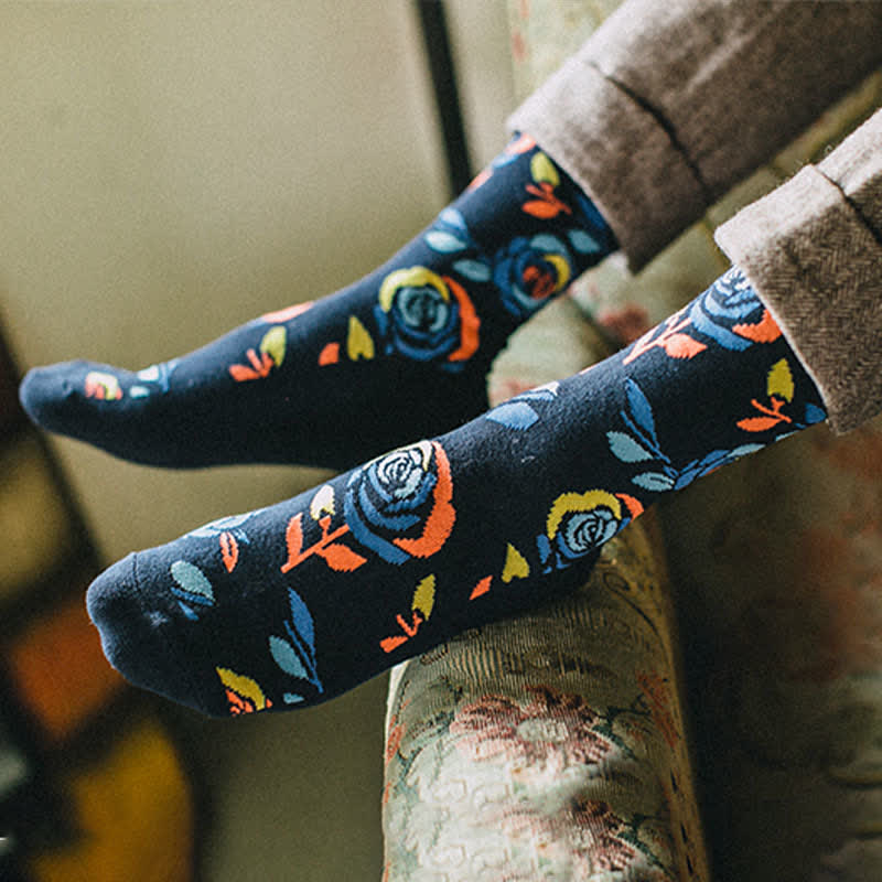 Men's Navy Wild Blue Roses Crew Socks - Image 7