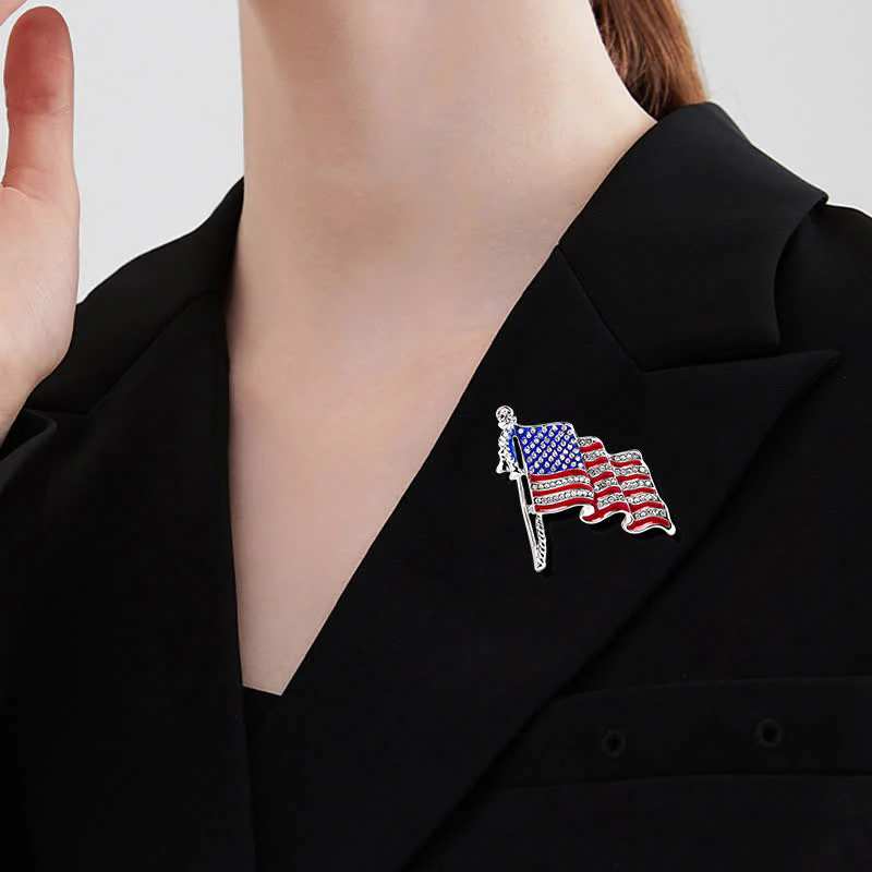 Patriotic American Flag Sparkling Rhinestone Brooch - Image 2