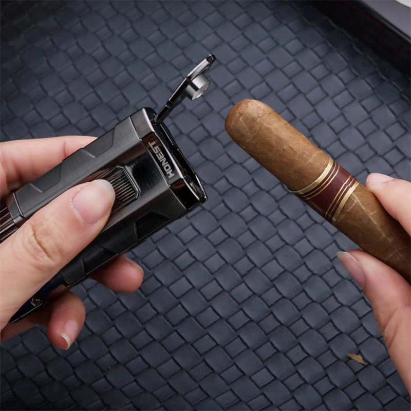 Portable Triple Burner Lighter With Cigar Cutter - Image 2