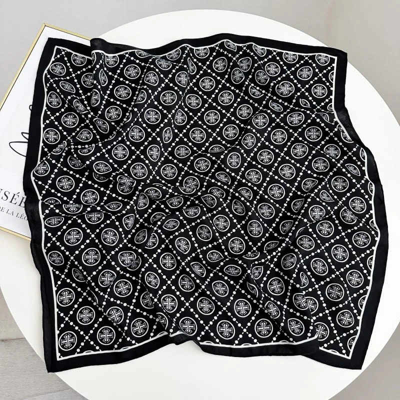 Retro Contrasting Cashew Patterned Pocket Square With Flower Buckle - Image 37