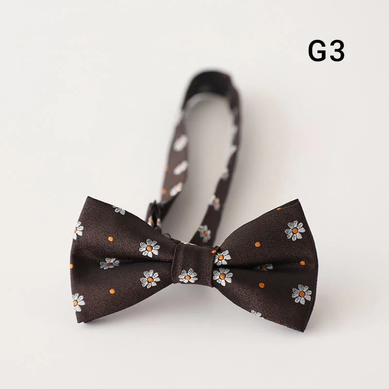 Retro Floral Printed Pre-tied Adjustable Strap Bow Tie - Image 2