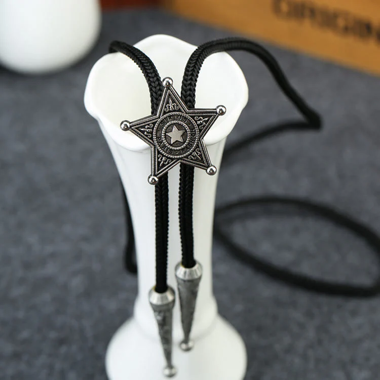 Retro Sheriff Star-Shaped Pendant Bolo Tie