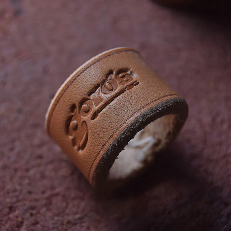 Retro Wearing Embossing Letter Pattern Leather Scarf Ring - Image 7