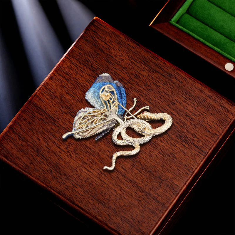 Snake And Butterfly Brooch Metal Shirt Accessories - Image 2