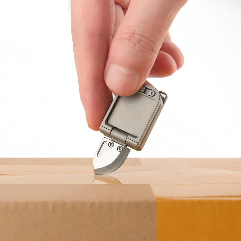 Suitcase Shape Unboxing EDC-Tool Hidden Knife Keychain - Image 2