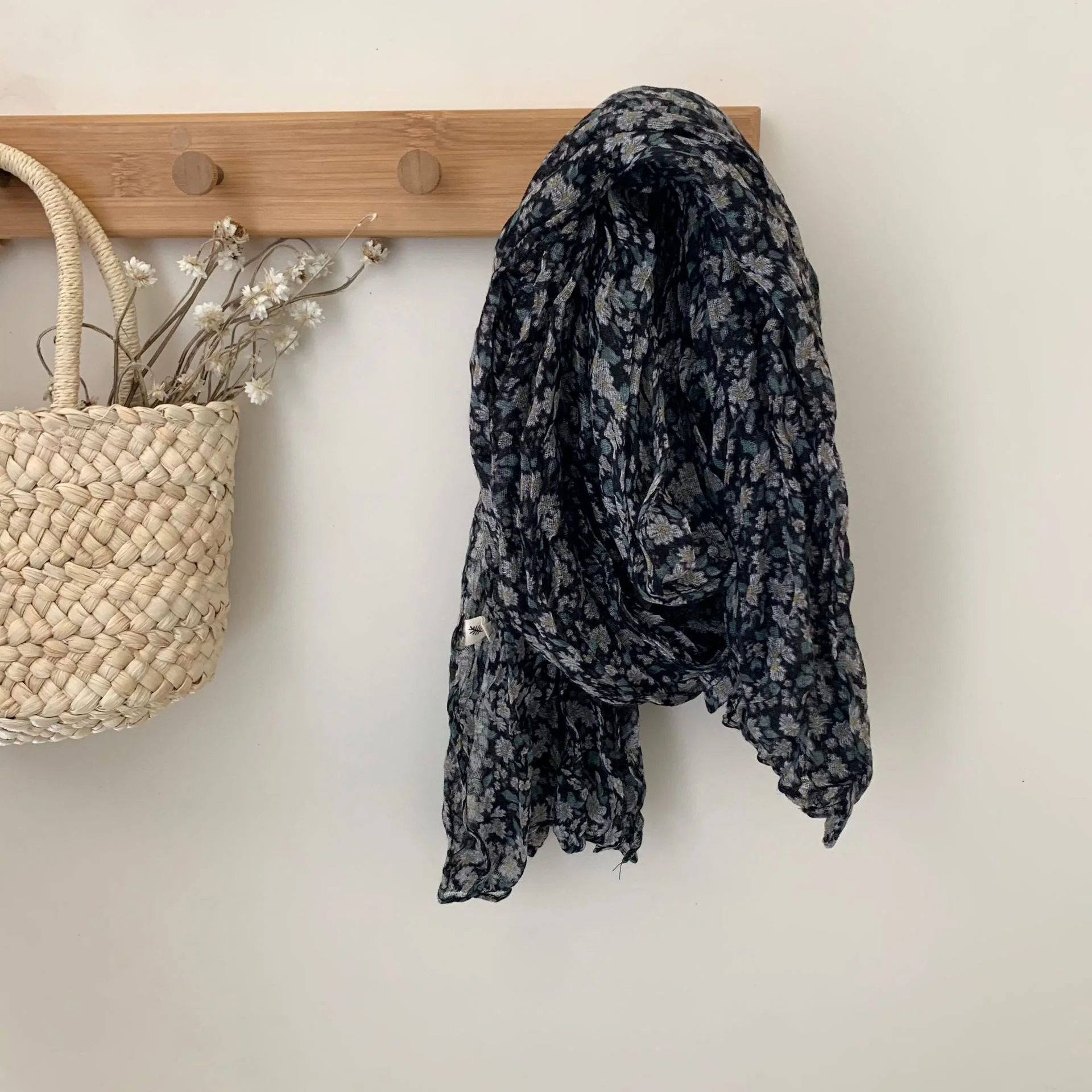 Vintage Pleated Printed Cotton And Linen Thin Scarf - Image 13