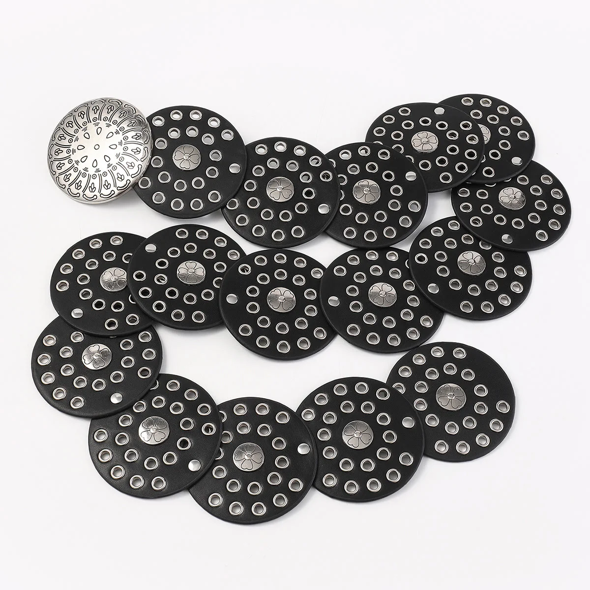 Western Style Hollow Silver Disc Women's Leather Belt - Image 5