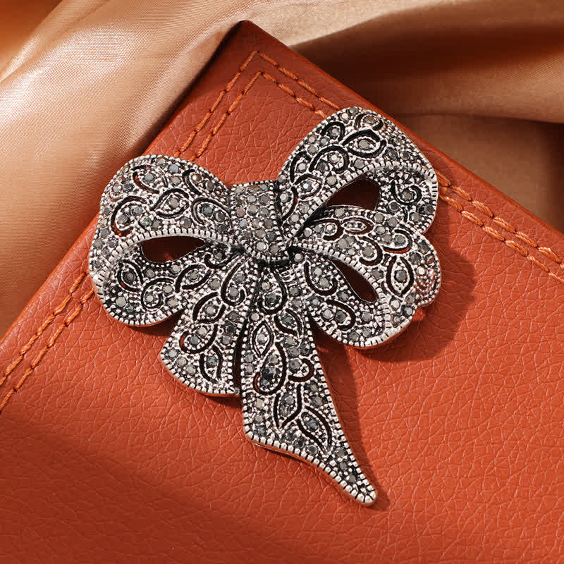 Women's Antique Silver Bow Knot Shape Rhinestones Brooch - Image 4