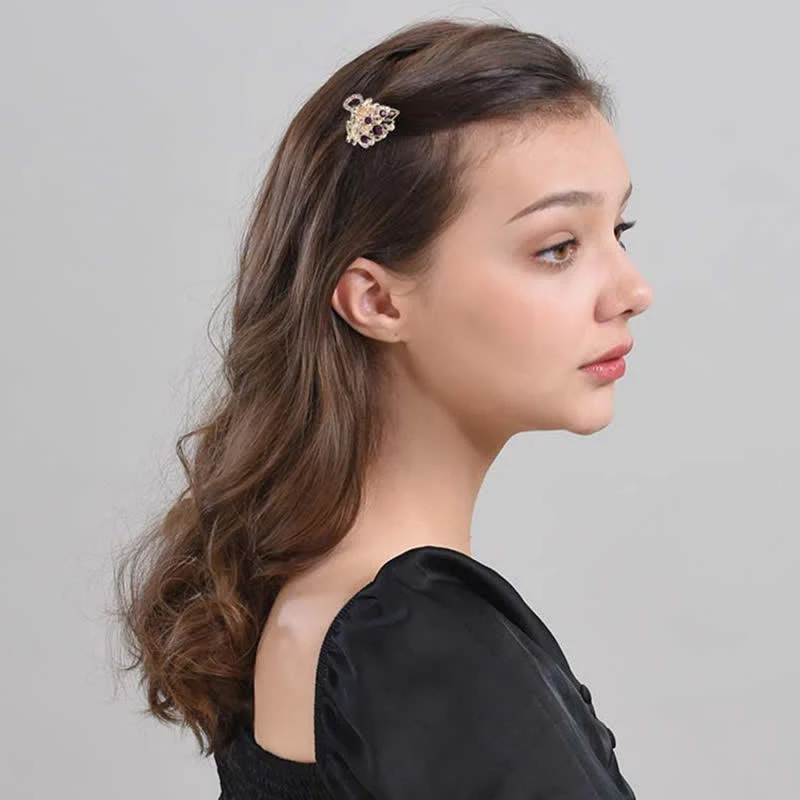 Women's Mini Sparkling Leaves Shape Claw Hair Clip - Image 2