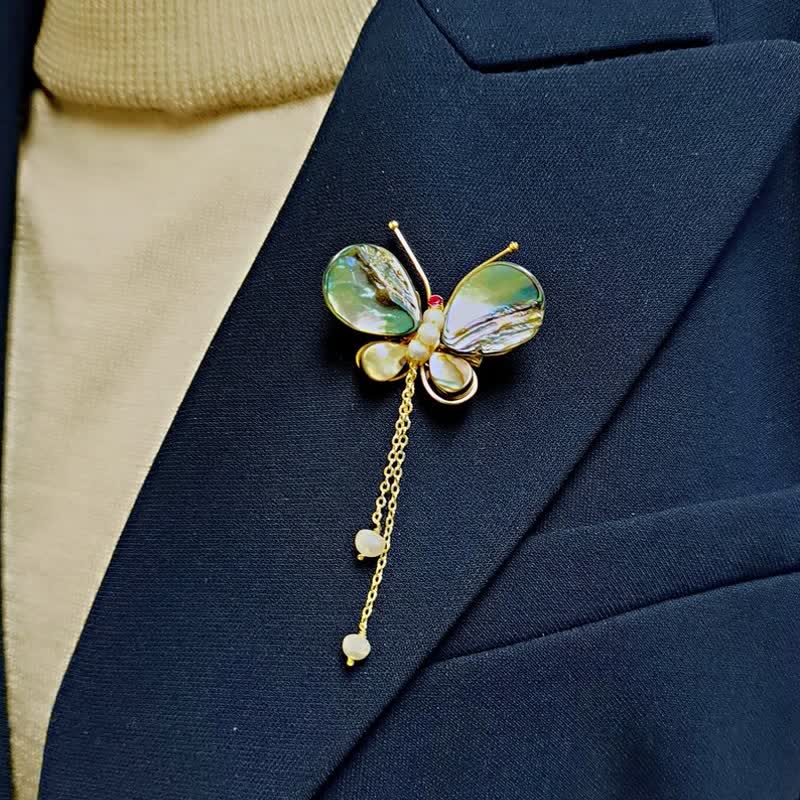 Women's Shell Butterfly Tassel Brooch - Image 2