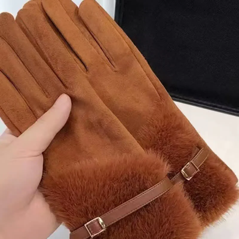 Women's Suede Plush Cuff Metal Decor Gloves - Image 6