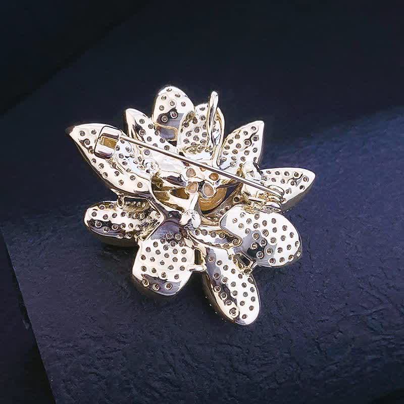 Women's Temperament Bead Lotus Brooch - Image 3