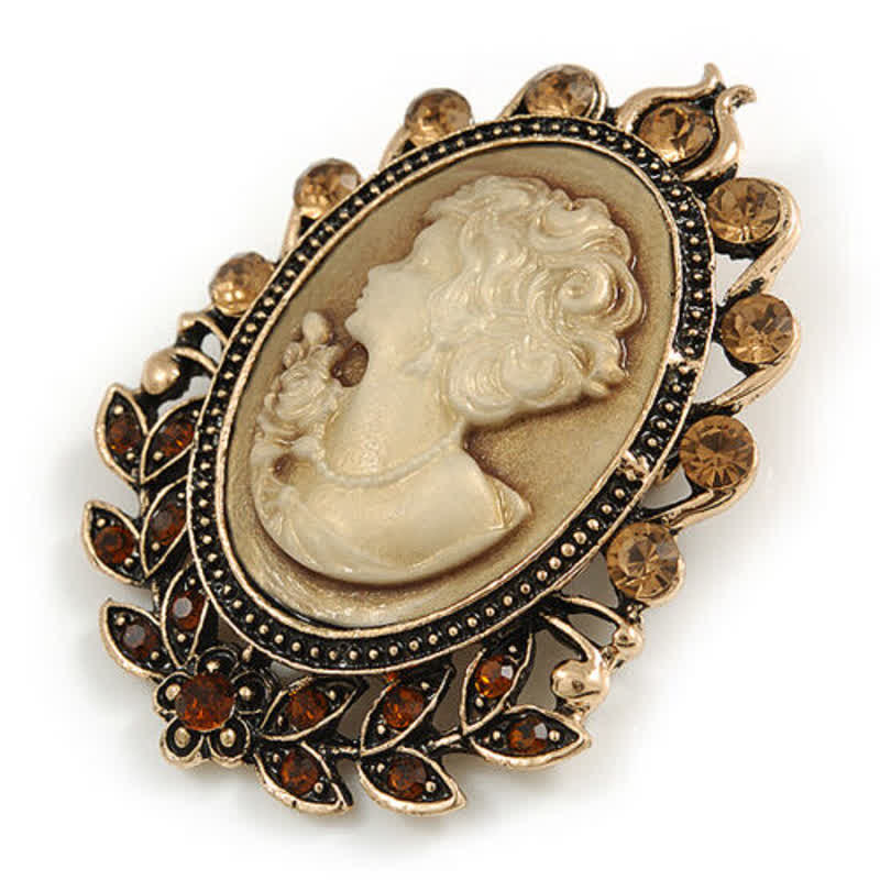 Women's Victorian Cameo Silhouette Leaf Brooch - Image 4